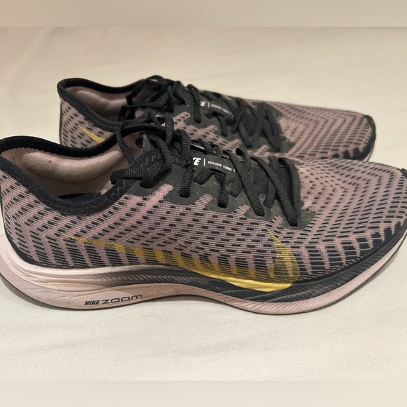 Nike Women’s Zoom Pegasus Turbo 2 Running Shoe - Picture 3 of 7
